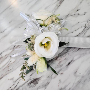 Bracelet et/ou boutonnière de graduation lisianthus blanc